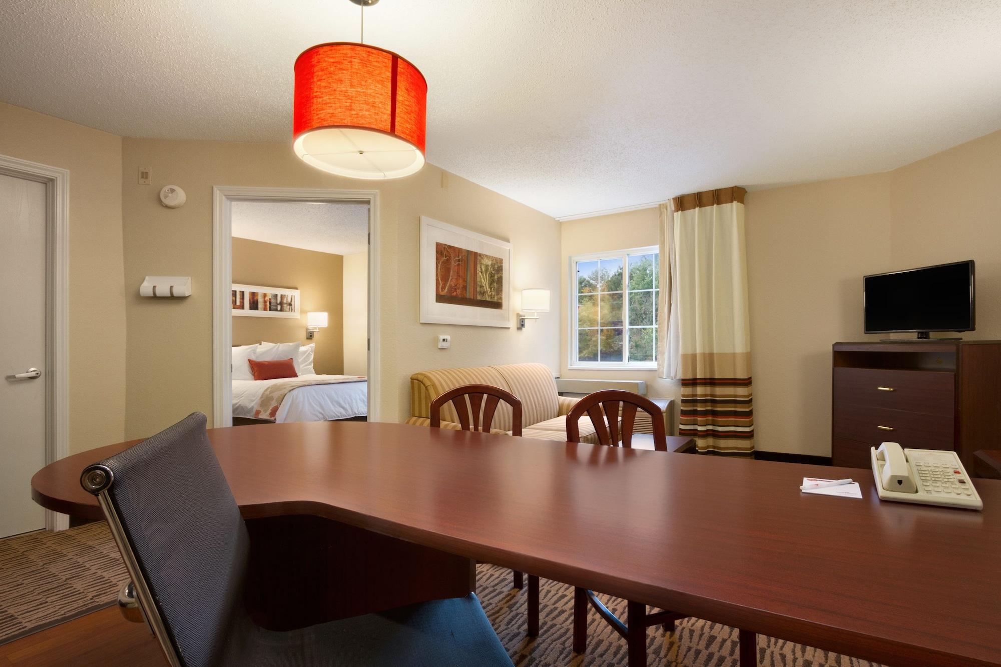 Mainstay Suites Hartford Meriden Extérieur photo