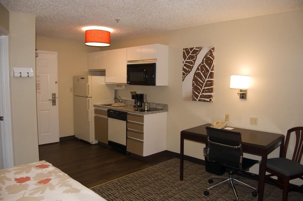 Mainstay Suites Hartford Meriden Extérieur photo