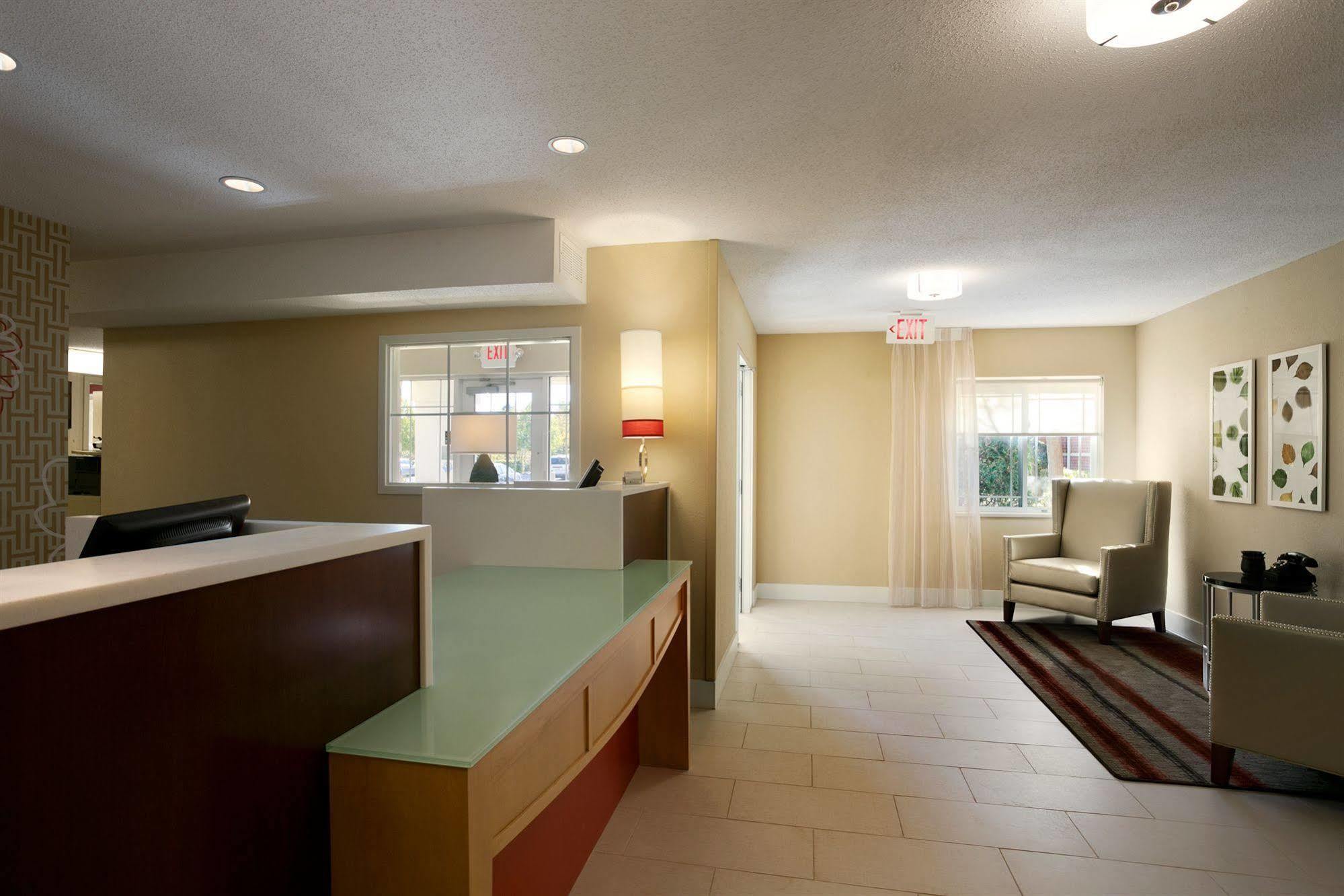 Mainstay Suites Hartford Meriden Extérieur photo